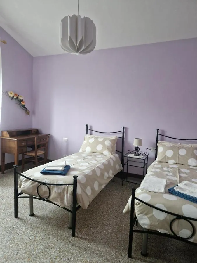 Farm stay Agriturismo Rossello Villa San Quirico d'Orcia